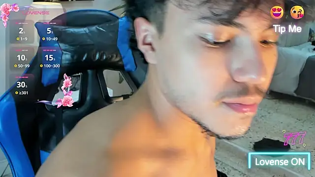 Chat XXX Live kai_storn