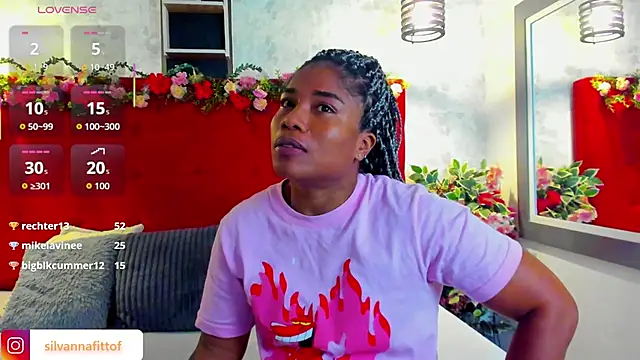 SilvannaFit 라이브 XXX 채팅