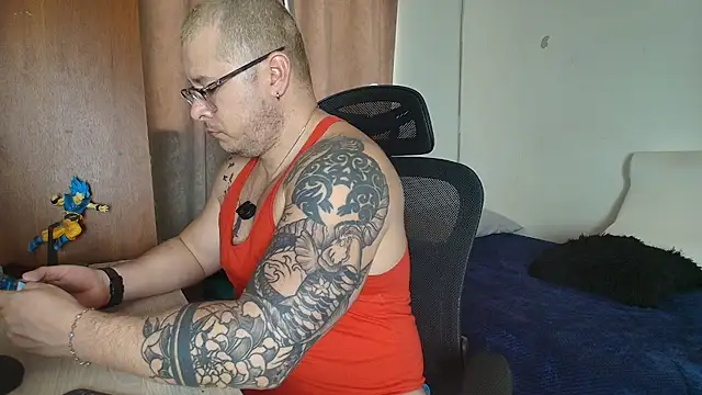 Chat XXX en directo de Alton_Mason
