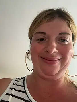 دردشة Lombada الجنسية المباشرة
