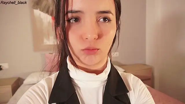 Chat XXX en directo de Raychell_Black