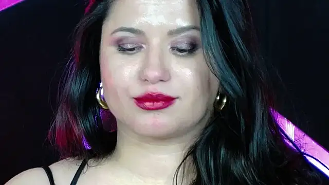 EssenaMonroe's Live XXX Chat