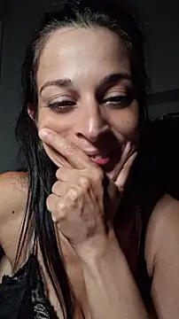 Viola43 লাইভ XXX চ্যাট
