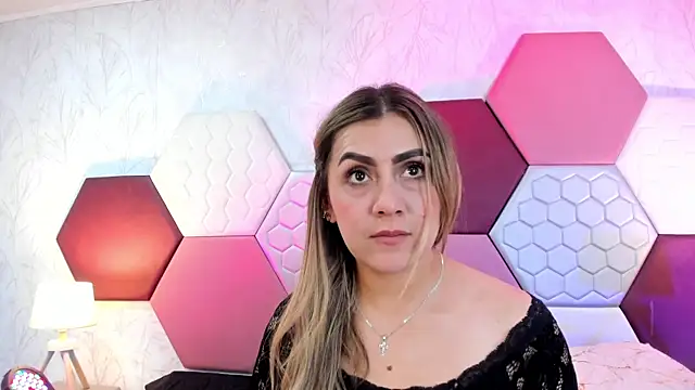 AriaRous – Naživo XXX chat