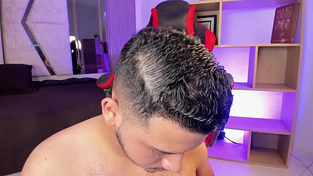 Axel_grey_: απευθείας συνομιλία ΧΧΧ