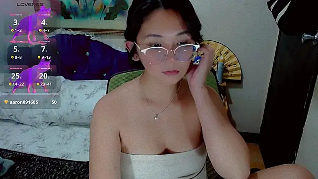 Filipinapoca's Live XXX Chat