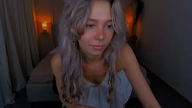 Živý XXX chat LuluAlis