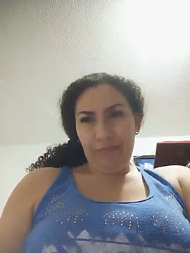 XXX chat uživo modela paulett15