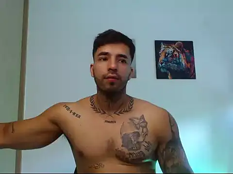 Chat XXX ao vivo de Jacobb_Phoenix