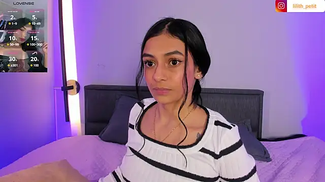 lilith_petit_ 라이브 XXX 채팅