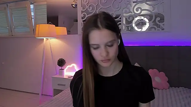 Czat XXX na żywo – LuisaClover