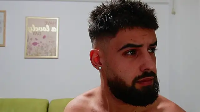 HairyRobxxx Chat XXX live