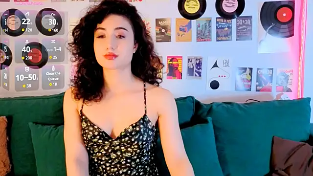 Chat +18 de Maya_Rogerss ao vivo