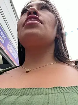 Chat XXX ao vivo de LIZ-06_