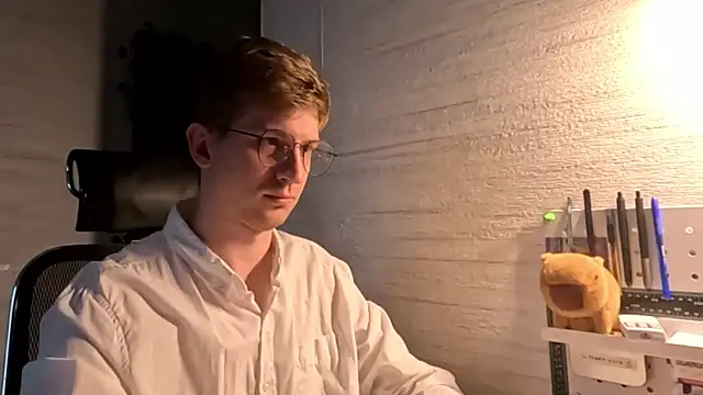 Einar_Nut élő XXX-chatje