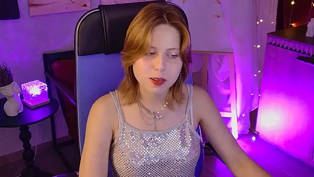 VivienneHebert 现场XXX聊天