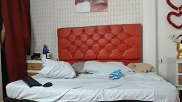 Scarlett_and_Draken Live XXX chat