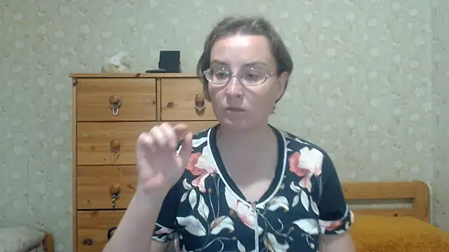 Chat +18 de Smart_Rose ao vivo