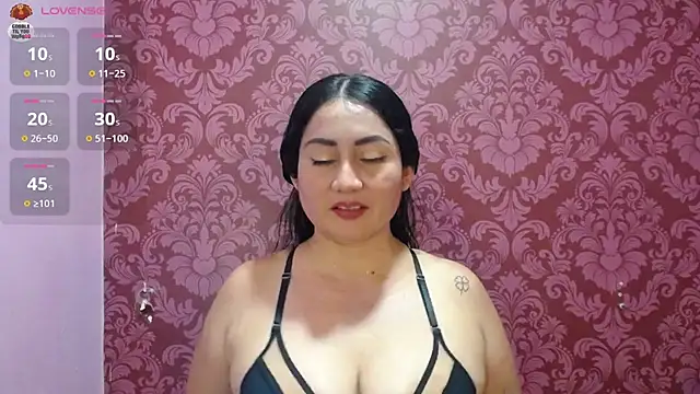 juliana_diaz Adlı Modelin Canlı XXX Sohbeti