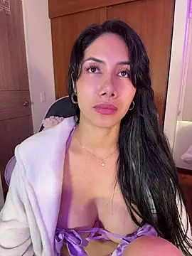 Czat XXX na żywo – ArianaReynoldss
