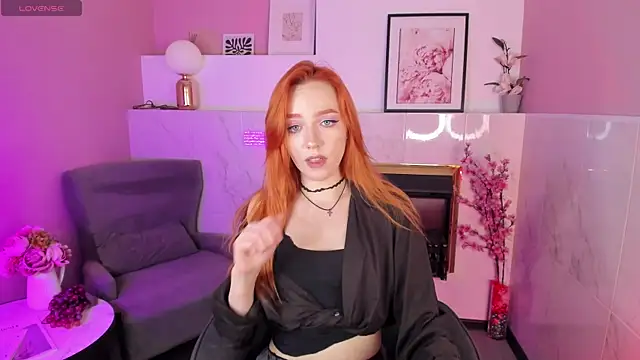 ZlataSaar's Live XXX Chat