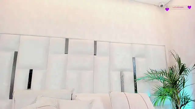 imnikaa_ Chat XXX in diretta