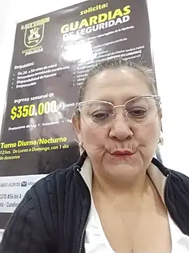 Chat XXX en directo de JULIETA_21-