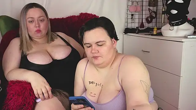 Pokazy przed kamerką – mistress_molly