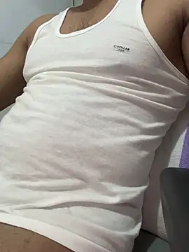 צ'אט XXX בשידור חי של HOTSTRIPER@xh