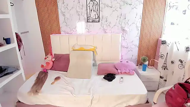 lilith_horny 网络视讯表演