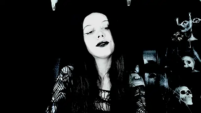 TheDomina's Live XXX Chat