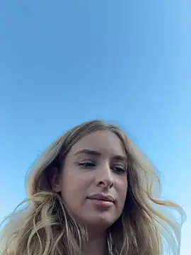 EvieEvans 即時 XXX 聊天