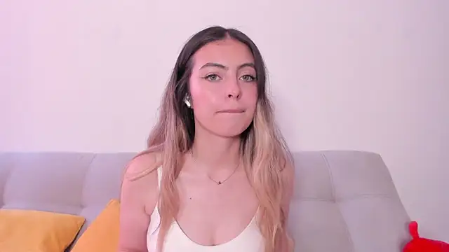 Fernanda_aaaa Adlı Modelin Canlı XXX Sohbeti