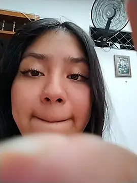 Chatroom XXX en direct de Amber_Herrera