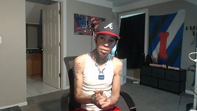 Michigan9000's Live XXX Chat