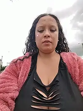 Chat XXX en directo de You-sexy-starr