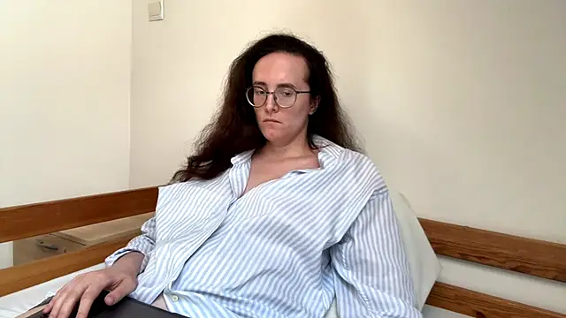 SofiaTease Adlı Modelin Canlı XXX Sohbeti
