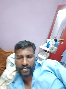 ParamkeerthiのライブXXXチャット