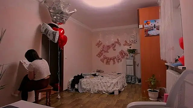 XXX chat uživo modela cClandesTina