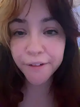 Chat XXX en directo de JennKenobi