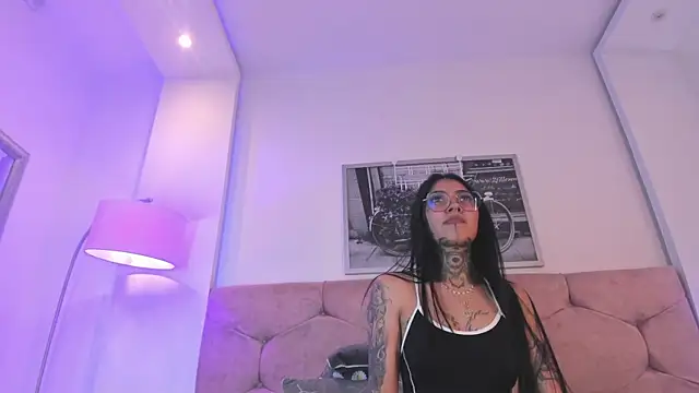 Chat +18 de Ashley_White07 ao vivo
