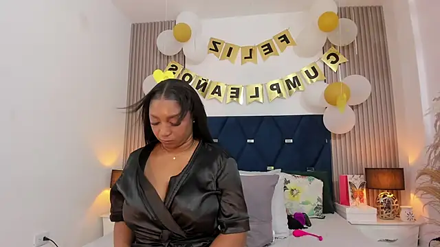 gabytyara2's Live XXX Chat
