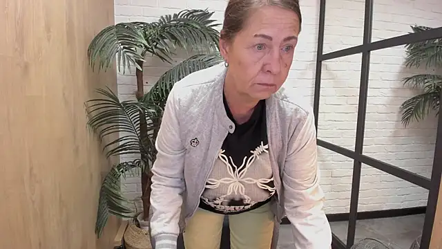 دردشة LindaPassionate الجنسية المباشرة