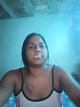Chat XXX en directo de Giselabrunette25
