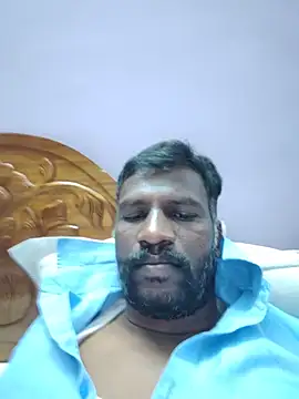 Paramkeerthi লাইভ XXX চ্যাট