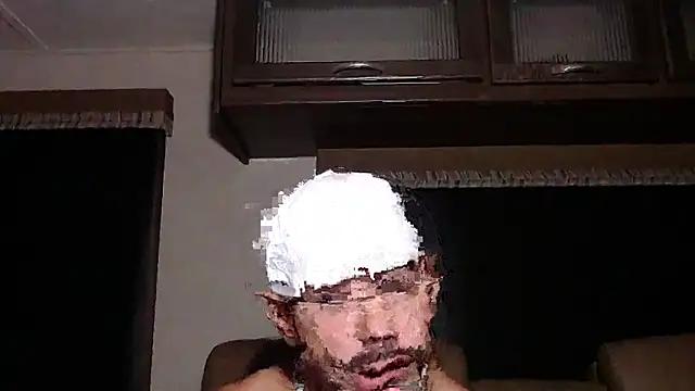 Chat +18 de ThickD2C ao vivo