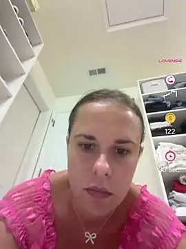 emmyemmmxoo Webcamshow