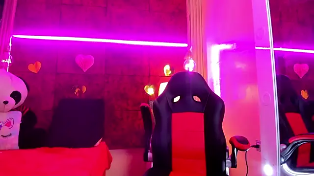 Živý XXX chat ChanellBrad