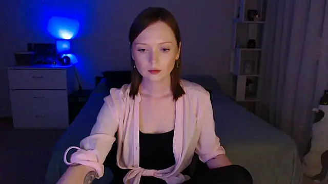 צ'אט XXX בשידור חי של UnicornEsc