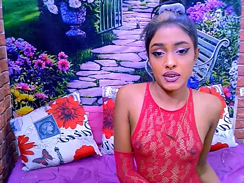 IndianPretty14u2Luv Adlı Modelin Canlı XXX Sohbeti